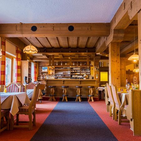 "Quality Hosts Arlberg" Hotel-Gasthof Freisleben Санкт-Антон-ам-Арльберг Экстерьер фото